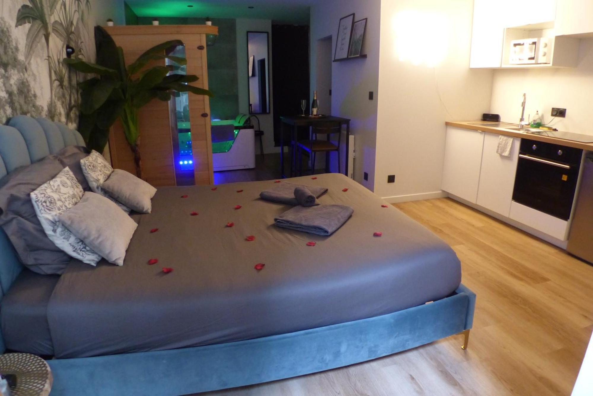 Appartement Balneotherapie Et Sauna Hyper Centre Nantes Exterior photo